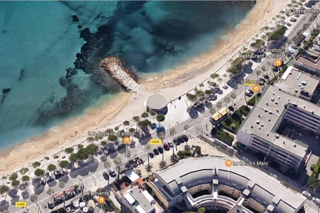 Blue Summer Vibes Mini Studio For Two, Ac, Parking, Beach At 50M, Spa Access -2 La Ciotat Luaran gambar