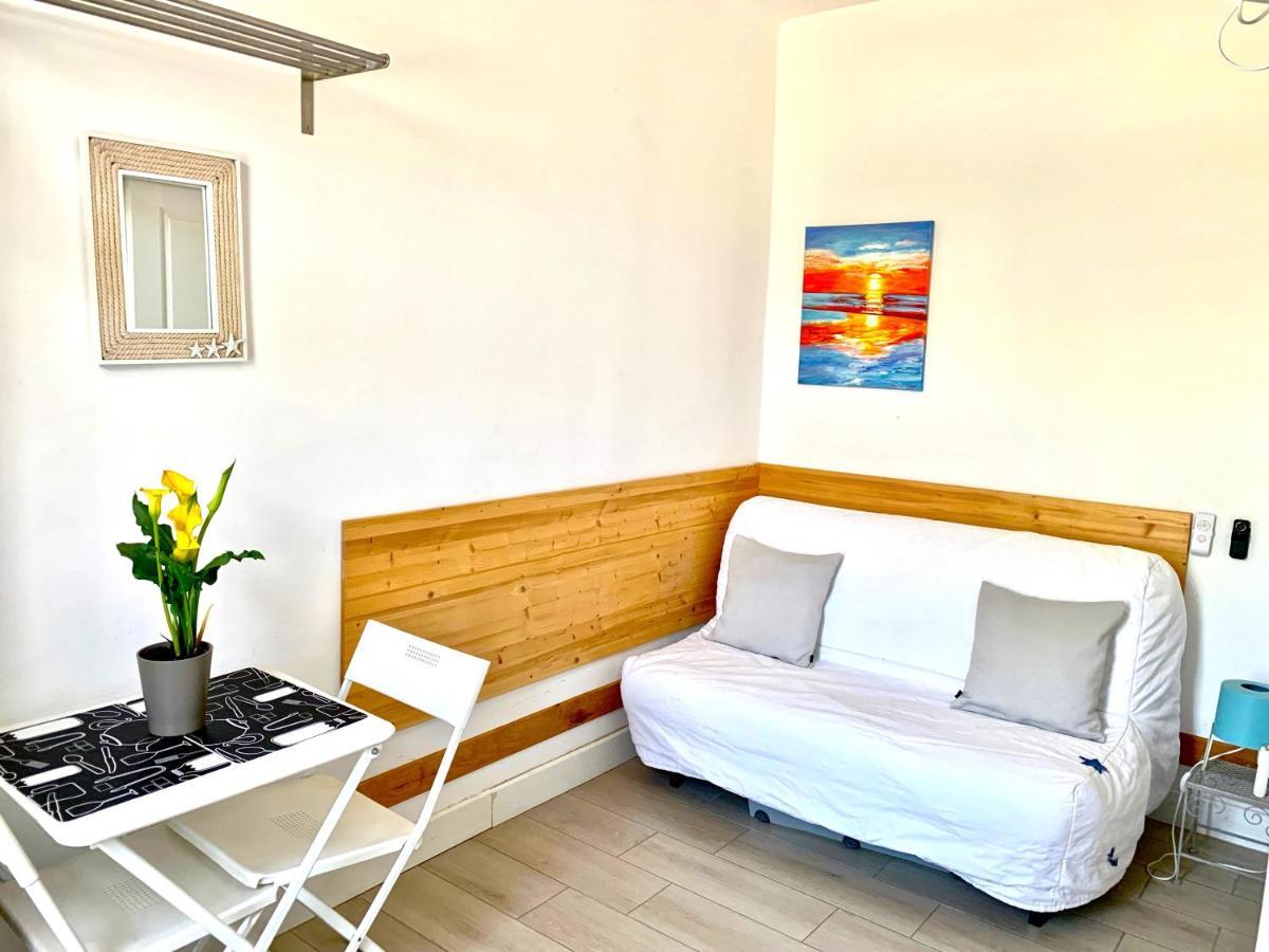 Blue Summer Vibes Mini Studio For Two, Ac, Parking, Beach At 50M, Spa Access -2 La Ciotat Luaran gambar